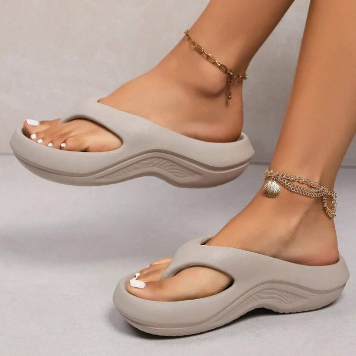 Solara | Glide Comfort Slipper – Cushions Every Step, Supports Every Move