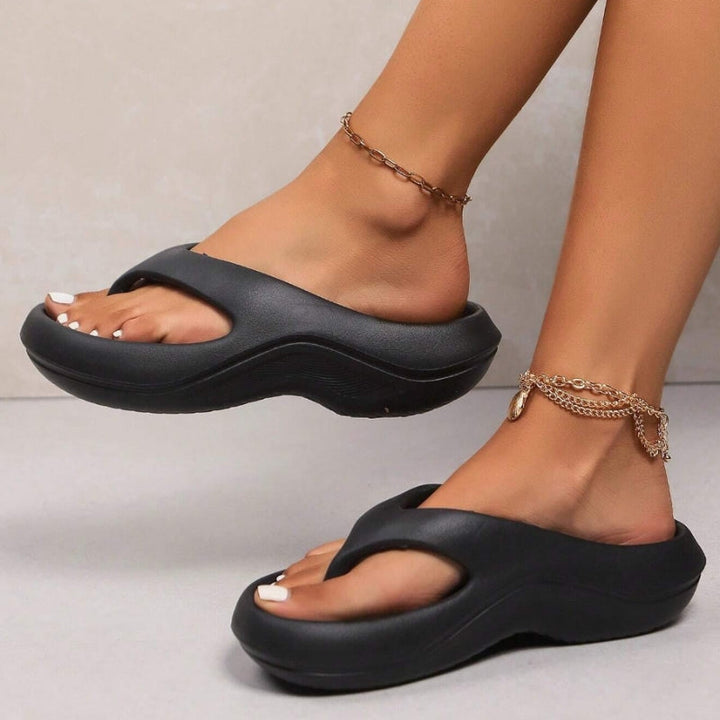 Solara | Glide Comfort Slipper – Cushions Every Step, Supports Every Move