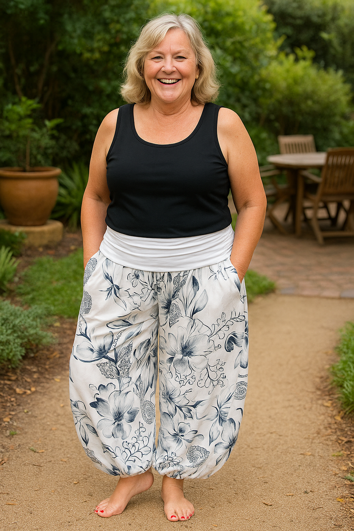 Betty | Flattering waist Pants