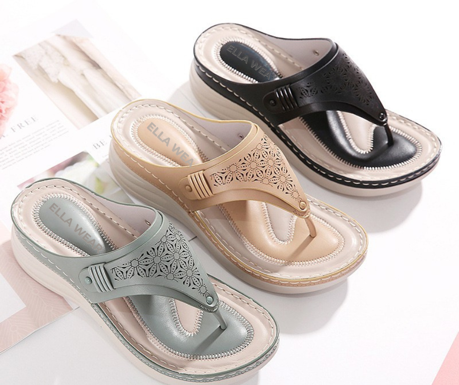 SolaceWalk | Comfort Wedges